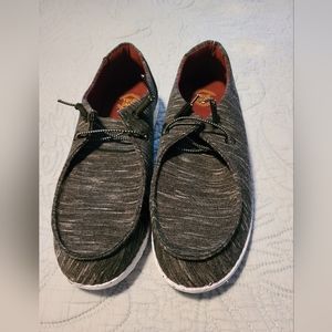 Womens size 10 True Craft slip on shoes